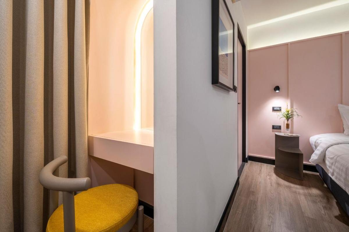 Myhotel Cmyk@Ratchada Bangkok Buitenkant foto
